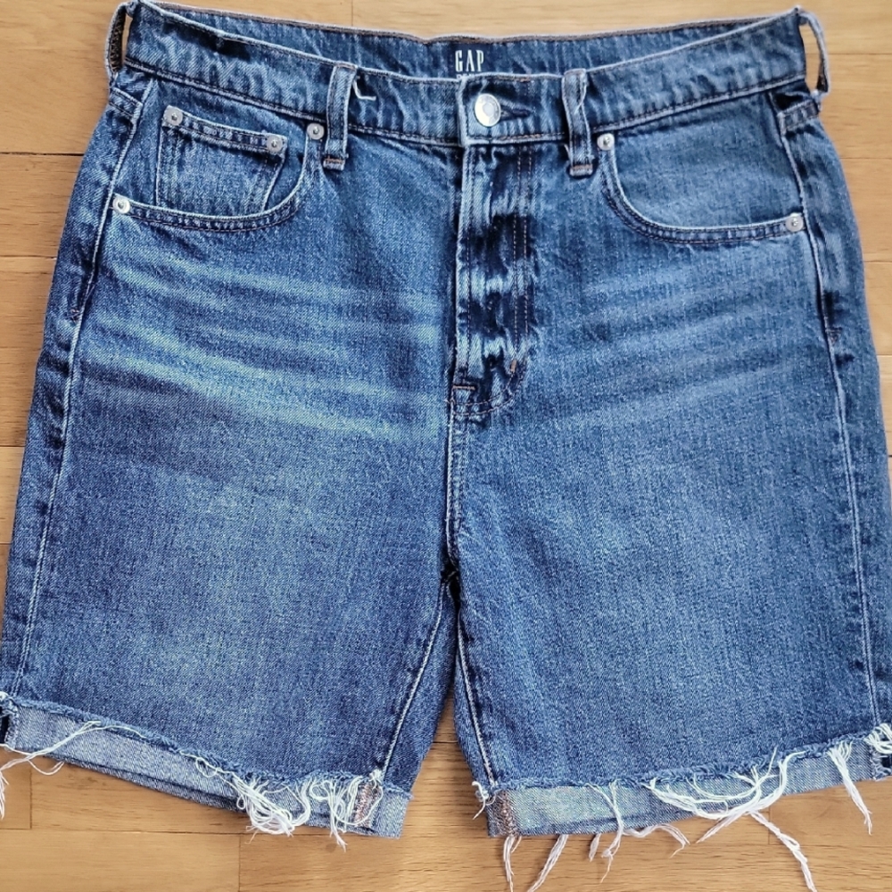 Like New GAP Denim Bermuda Shorts
